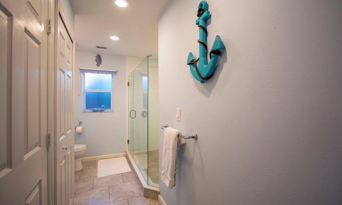 Photo of Bathroom in Crystal Beach