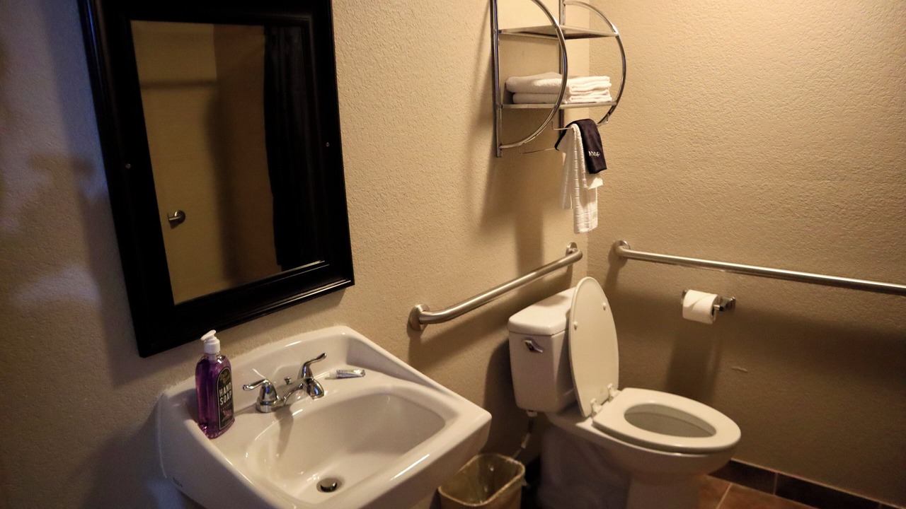 Photo of Bathroom in Dilley