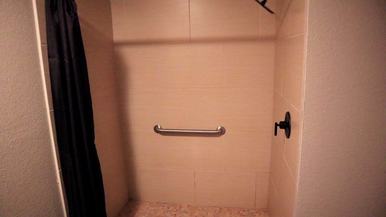 Photo of Bathroom in Dilley