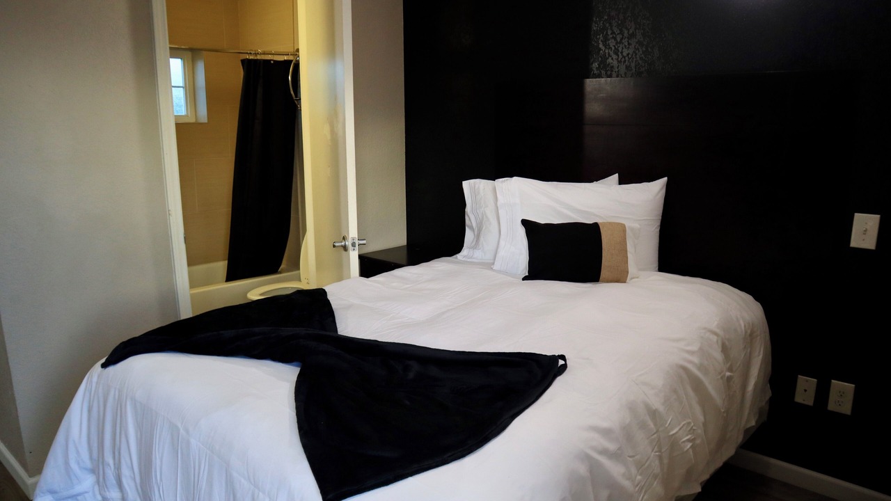 Photo of Bedroom in Dilley
