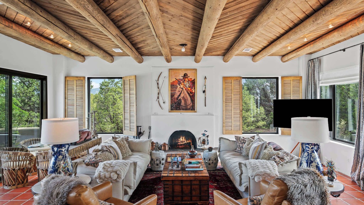 Photo of Livingroom in Santa Fe
