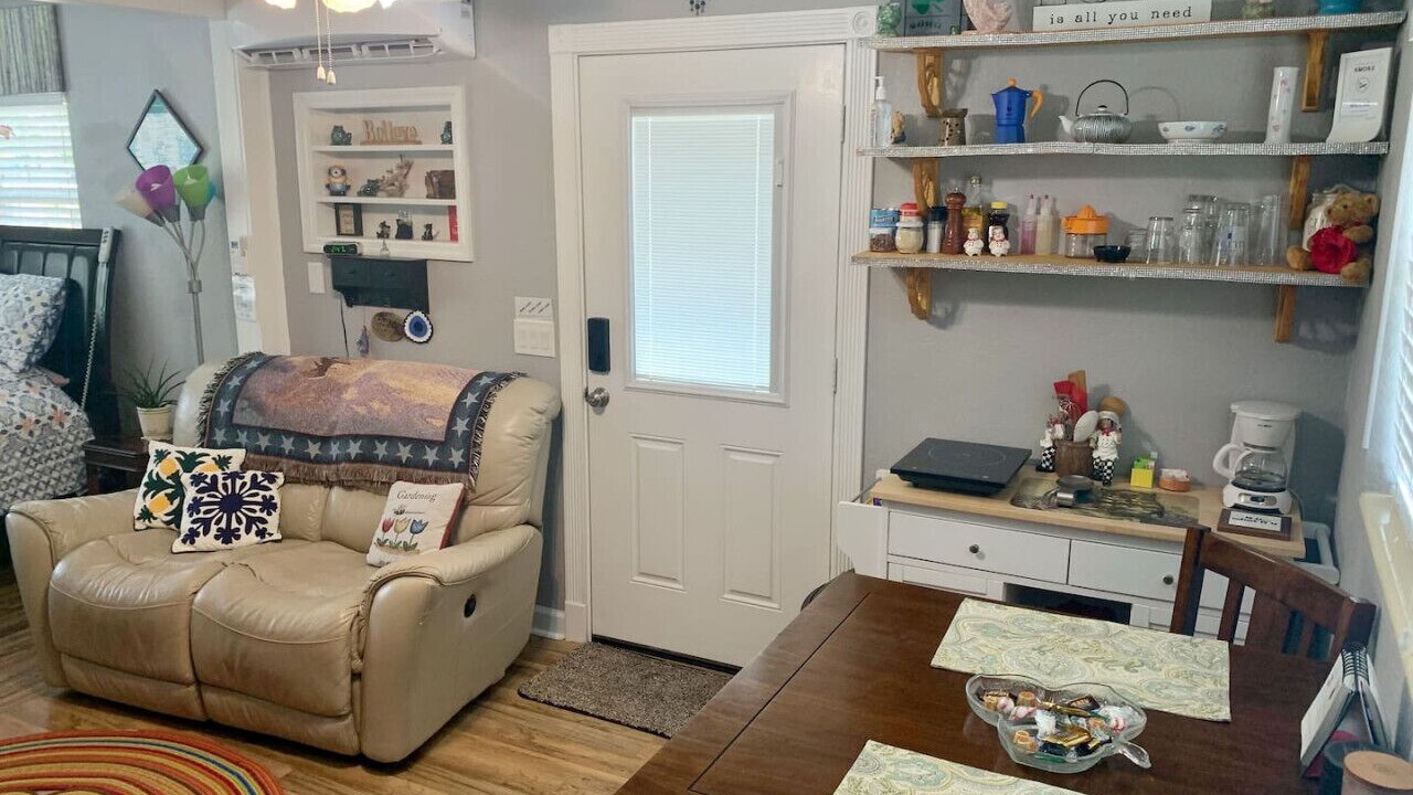 Photo of Livingroom in Winter Haven