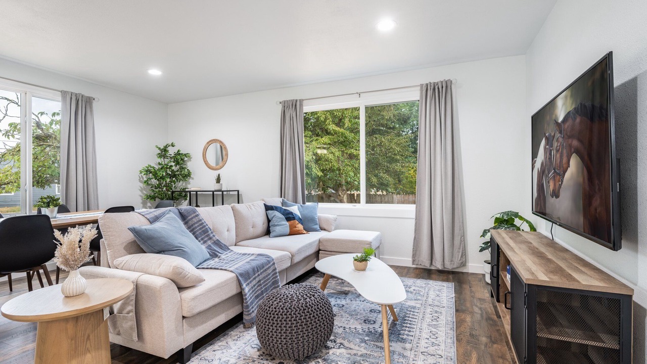 Photo of Livingroom in South Tacoma