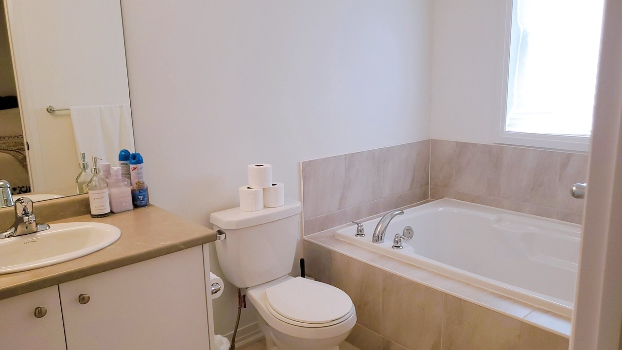 Photo of Bathroom in Thorold