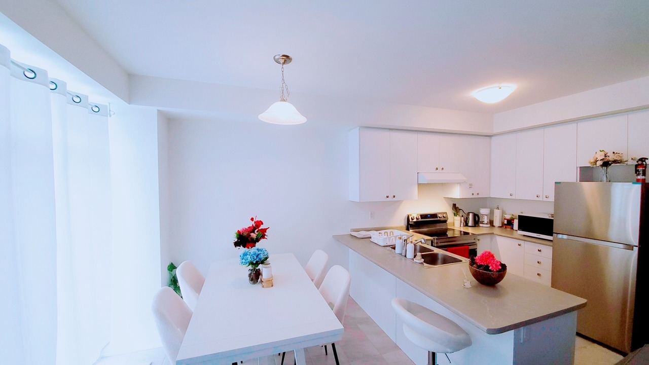 Photo of Kitchen in Thorold