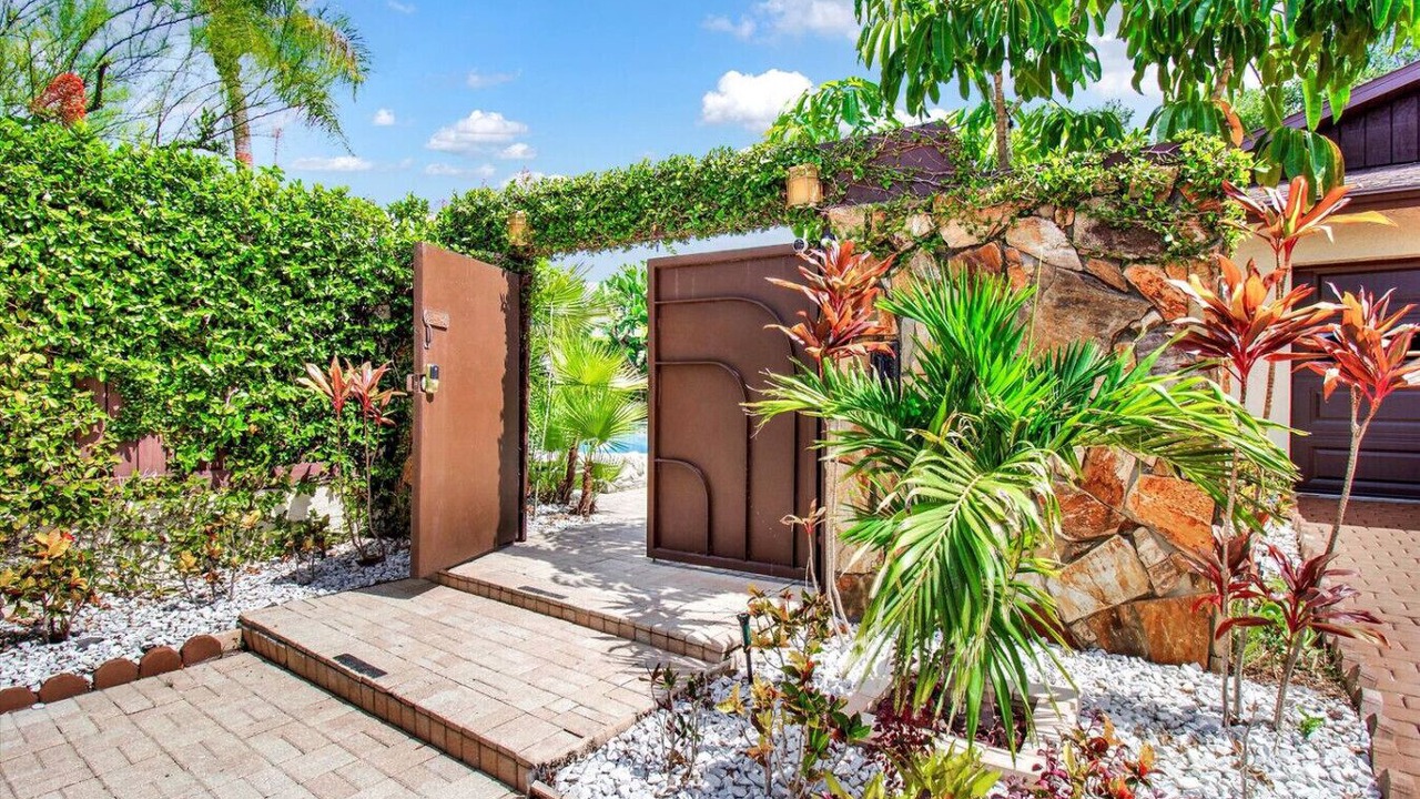 Photo of Outdoor in Carrollwood
