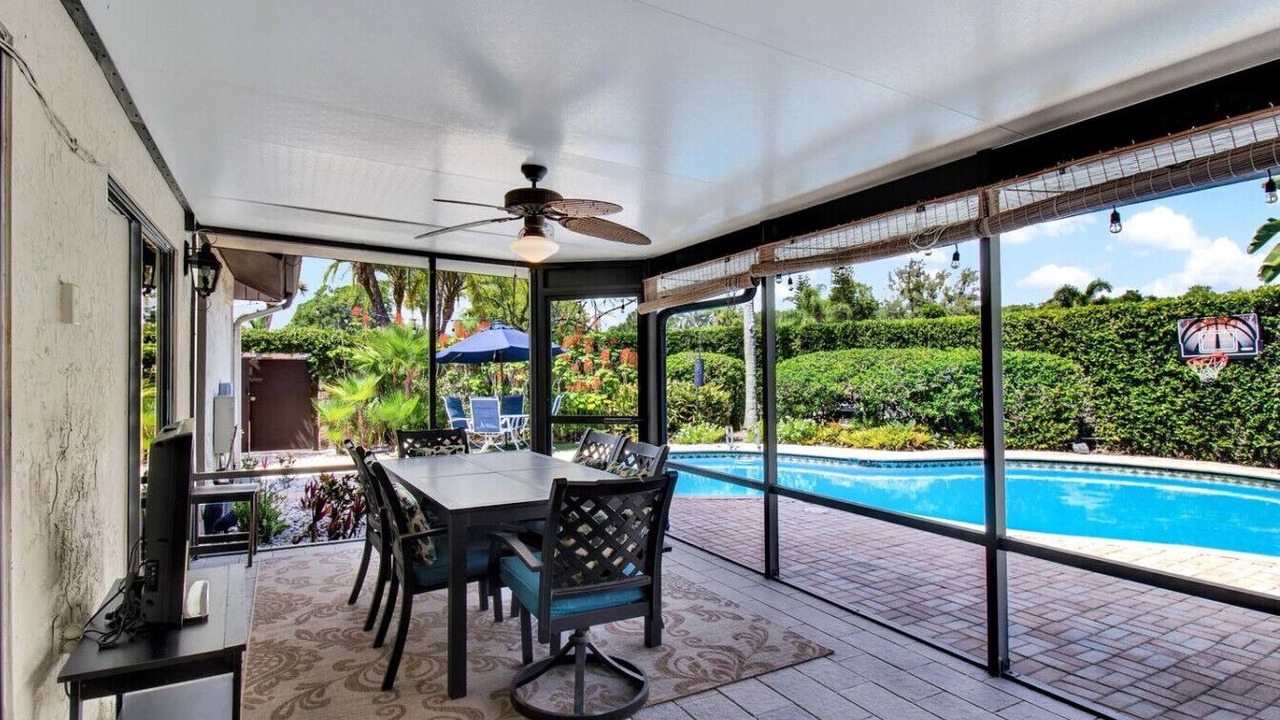 Photo of Outdoor in Carrollwood