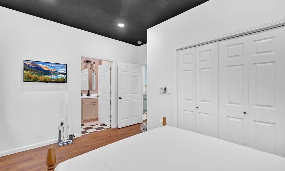Photo of Bedroom in Bristol