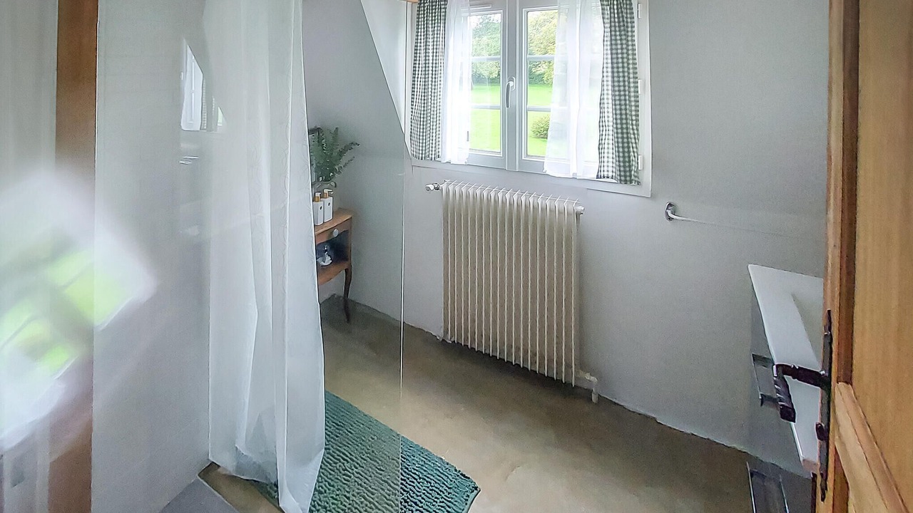 Photo of Bathroom in Epaignes