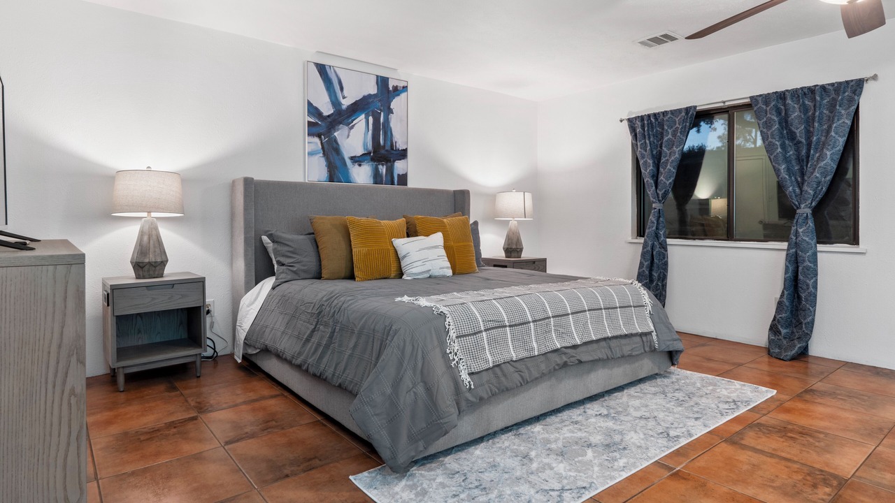 Photo of Bedroom in Mission Bend