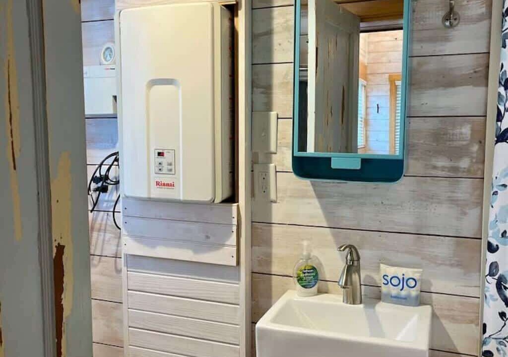 Photo of Bathroom in Todd
