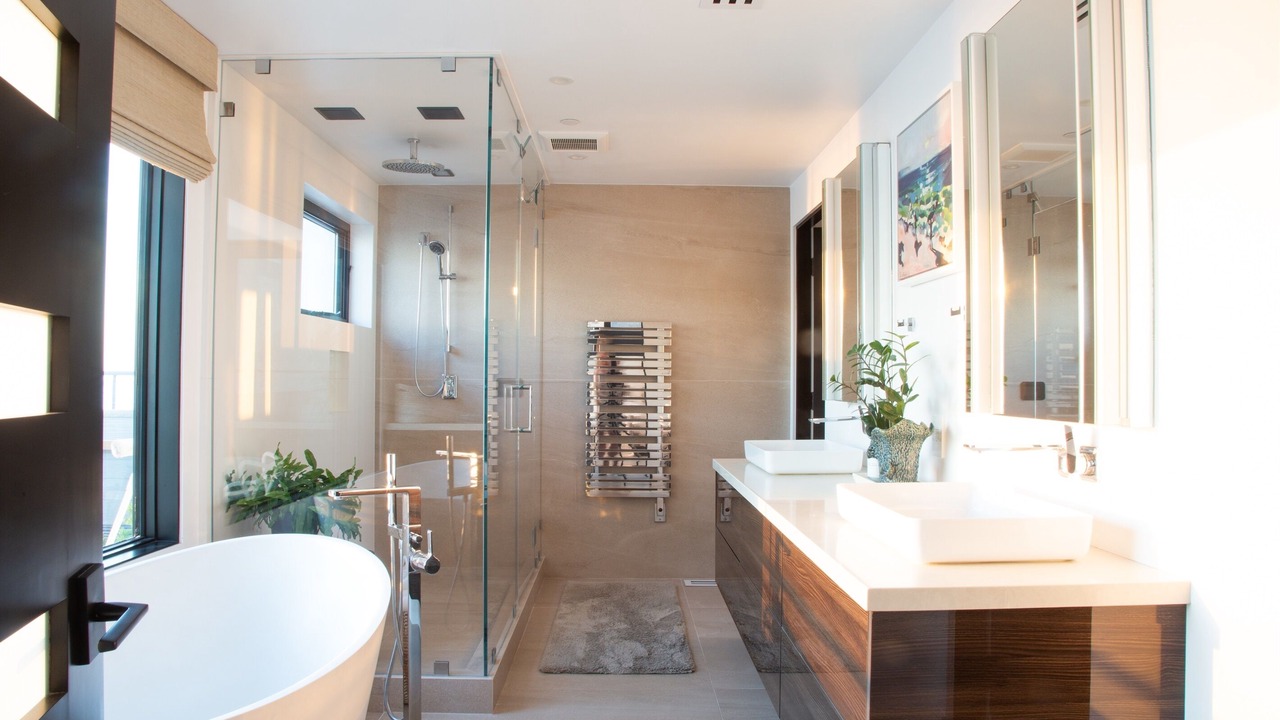 Photo of Bathroom in Olde Solana Beach