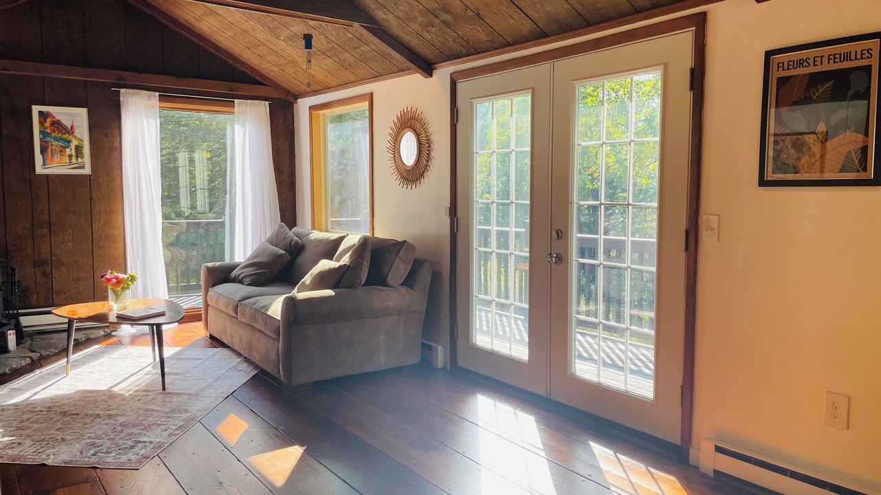 Photo of Livingroom in West Stockbridge