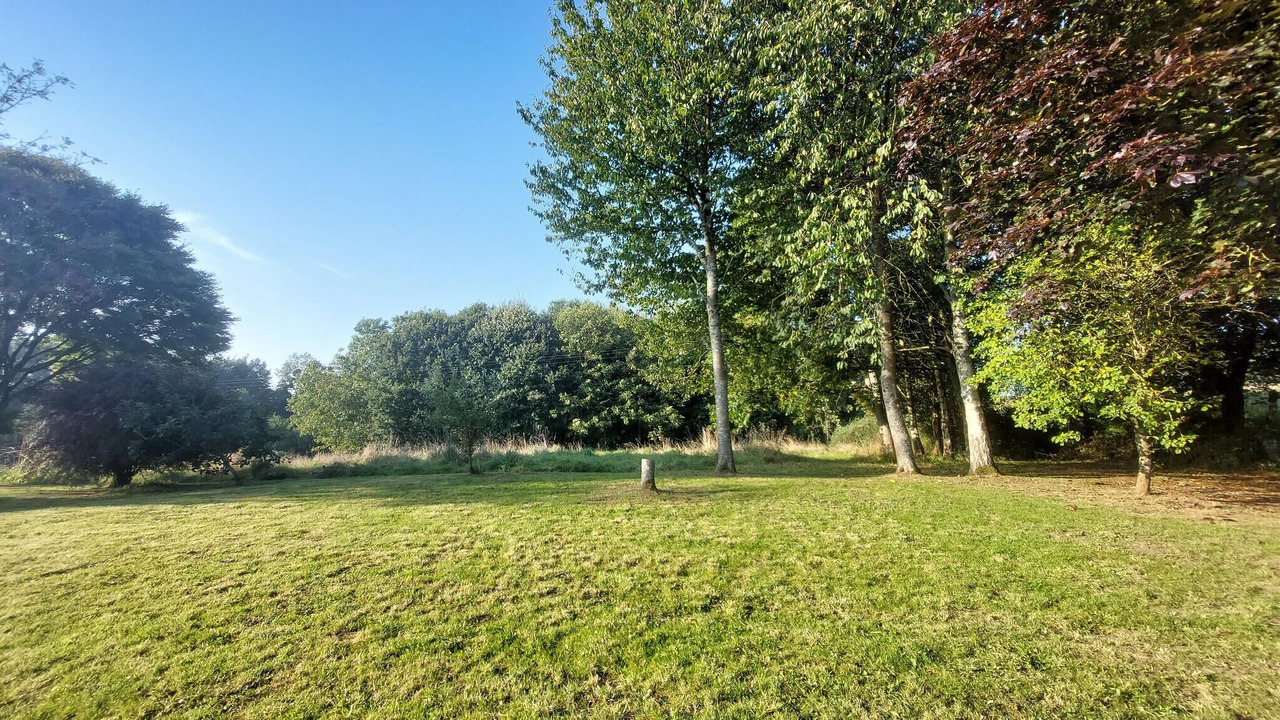 Photo of Others in Le Ferre