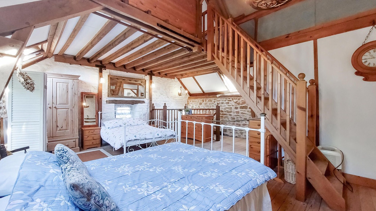 Photo of Others in Le Ferre