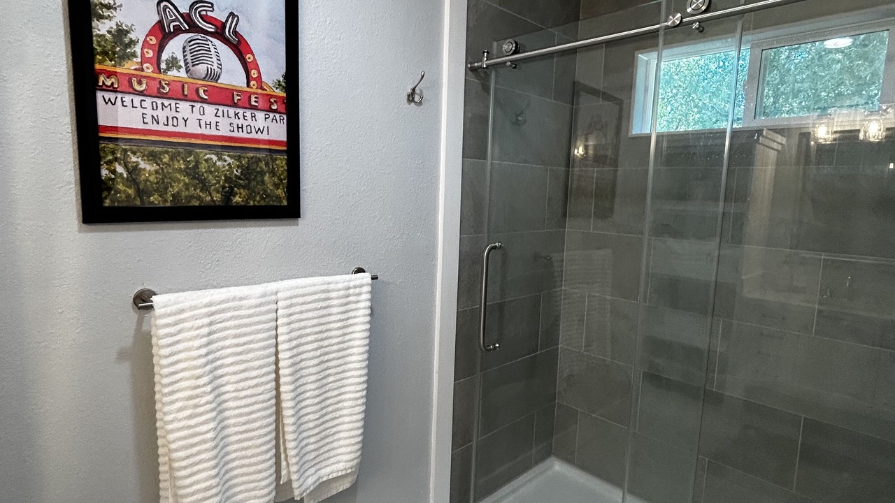 Photo of Bathroom in Parker Lane