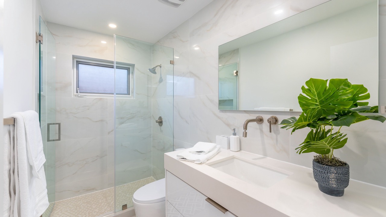 Photo of Bathroom in Imperial Point