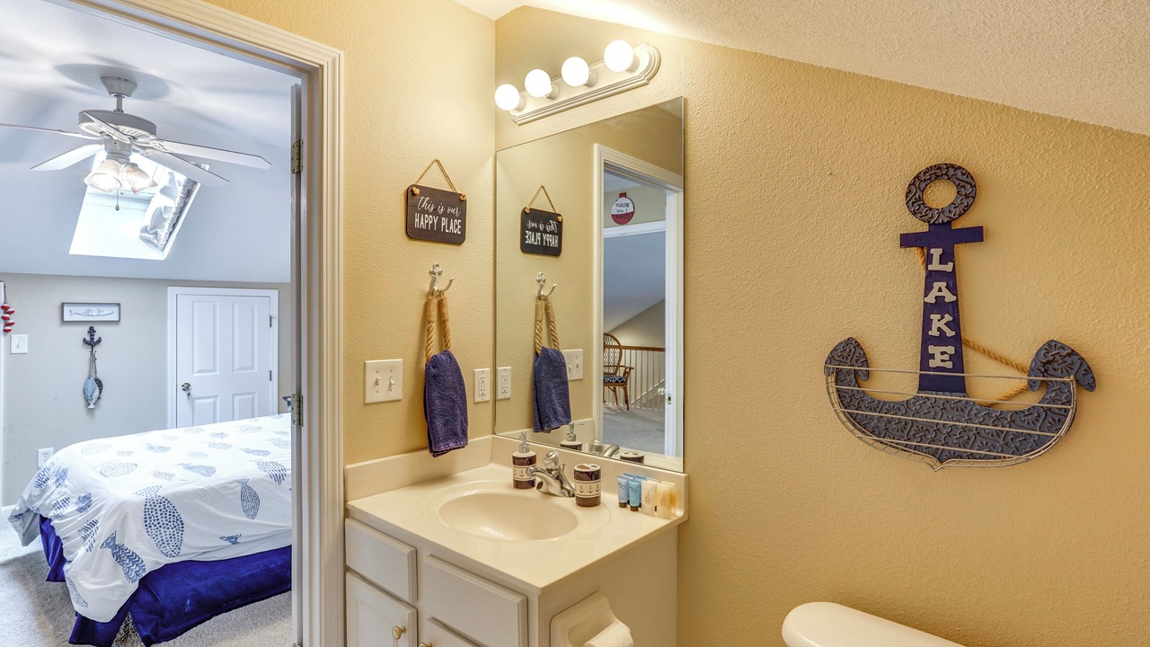 Photo of Bathroom in Camdenton