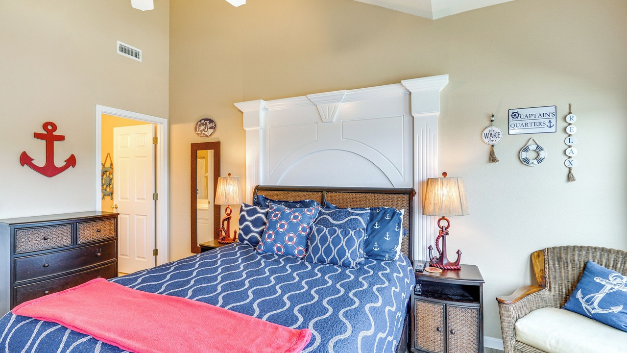 Photo of Bedroom in Camdenton