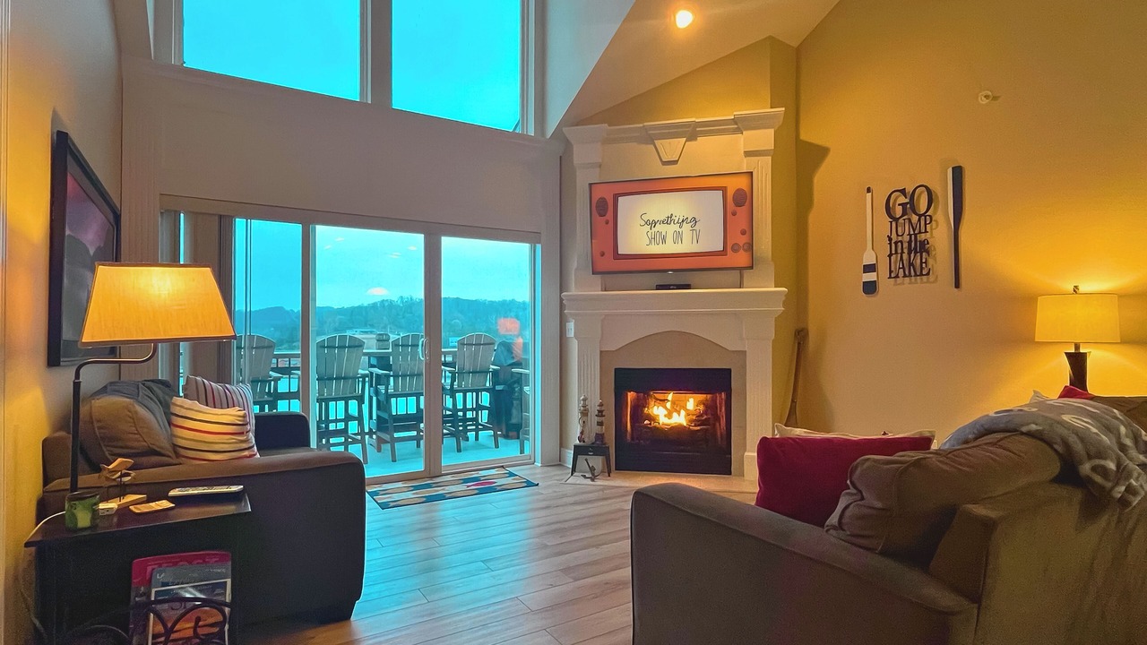 Photo of Livingroom in Camdenton