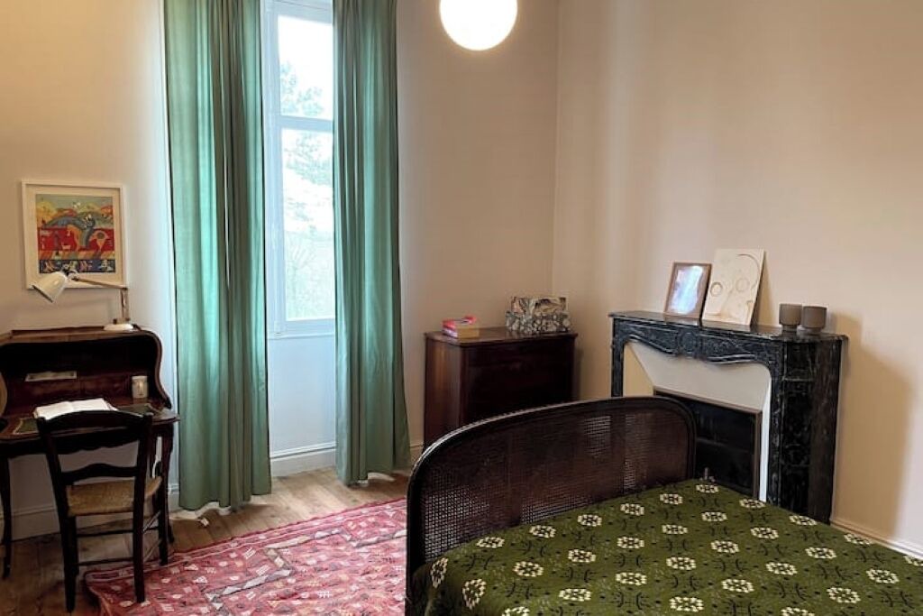 Photo of Bedroom in Lesperon