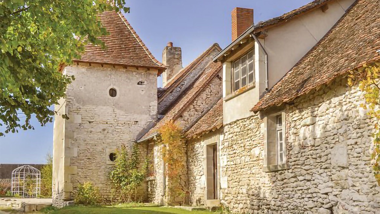 Photo of Others in Billy