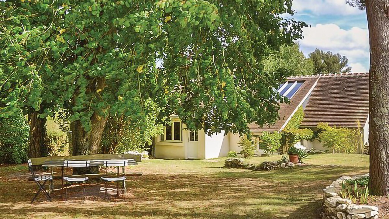 Photo of Others in Billy