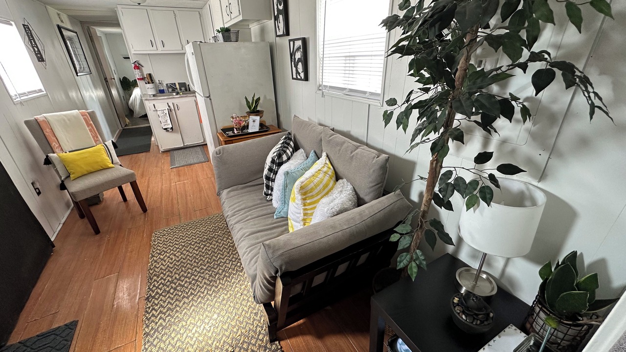 Photo of Livingroom in Duson