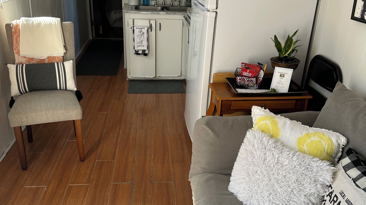 Photo of Livingroom in Duson