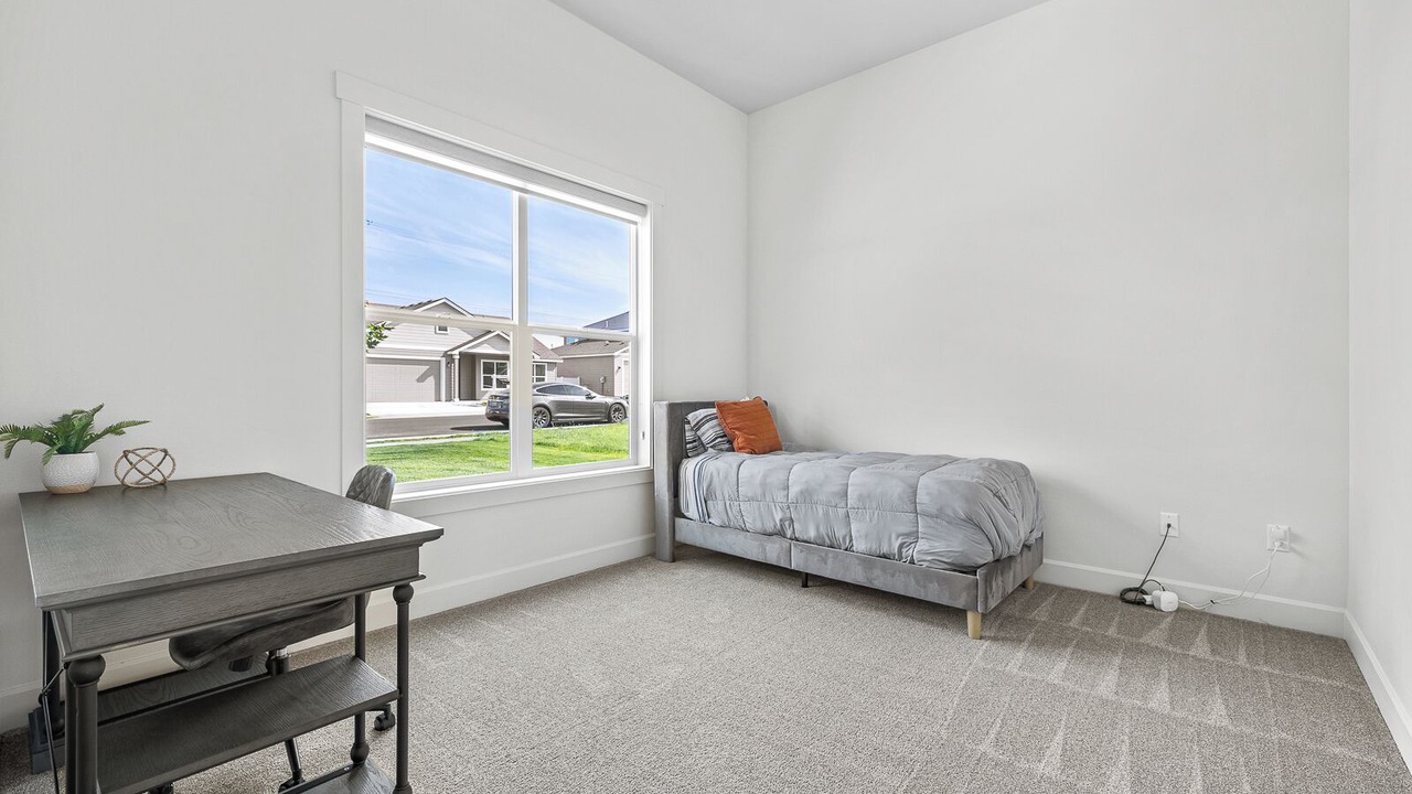 Photo of Bedroom in Hermiston