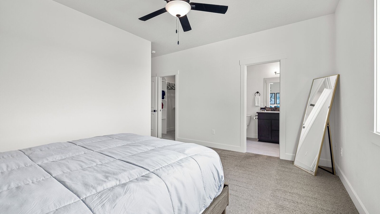 Photo of Bedroom in Hermiston