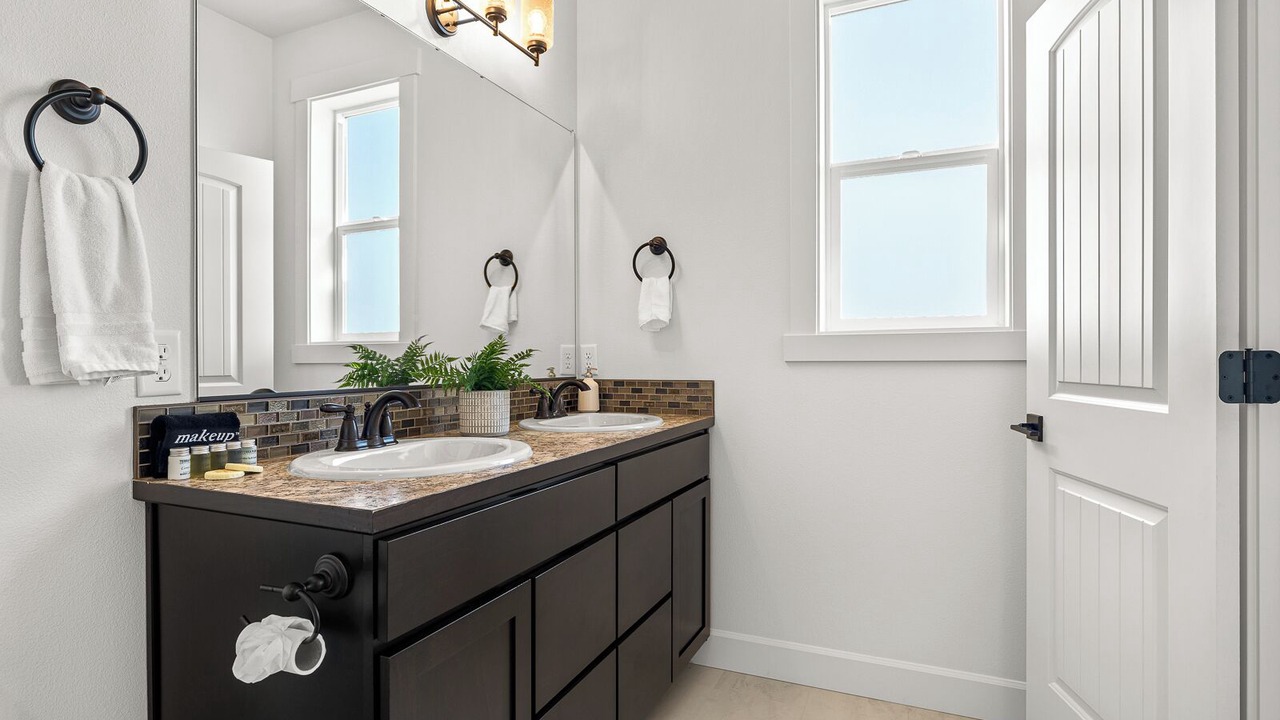 Photo of Bathroom in Hermiston