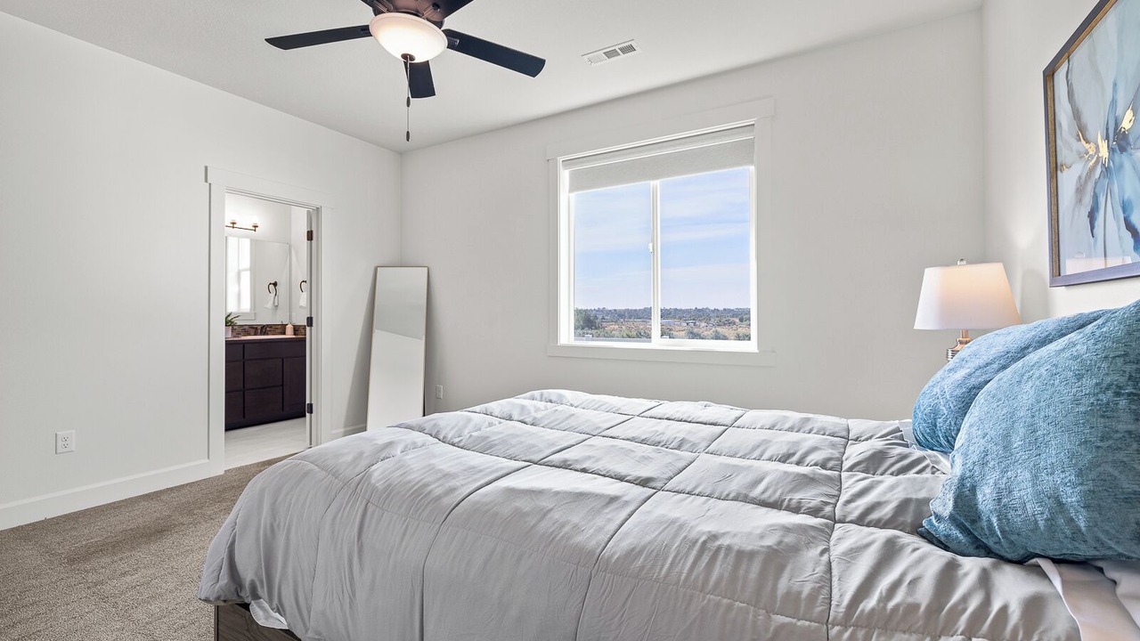 Photo of Bedroom in Hermiston