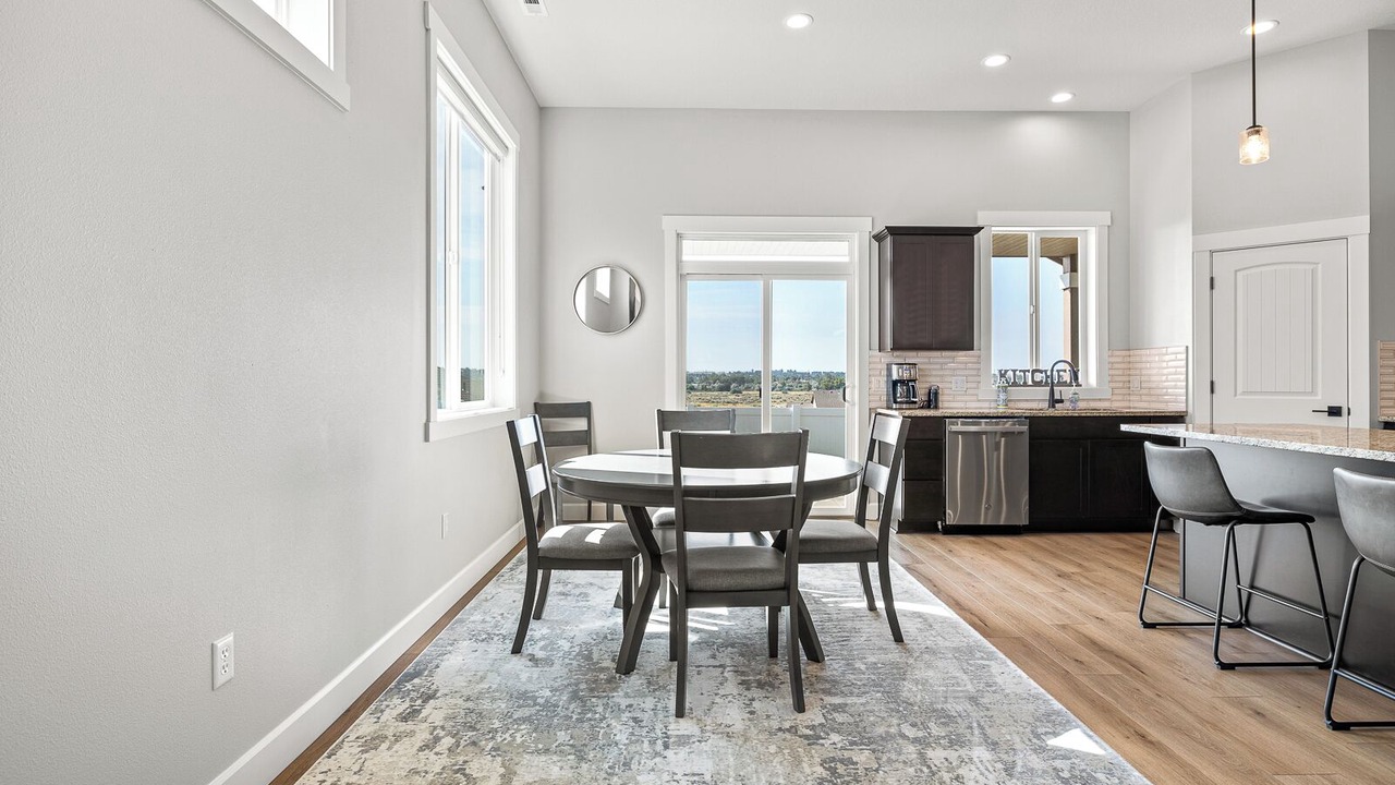 Photo of Others in Hermiston