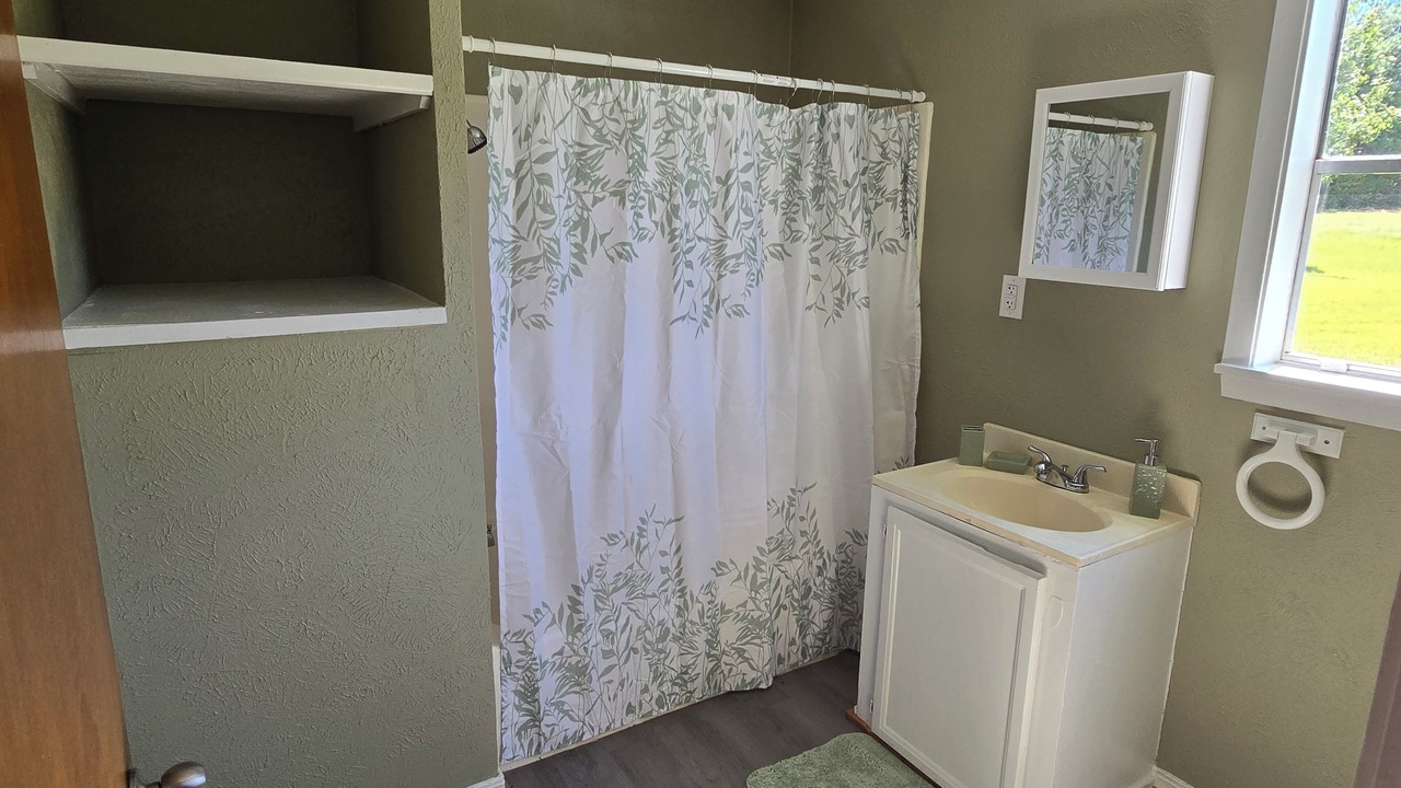 Photo of Bathroom in Smyrna