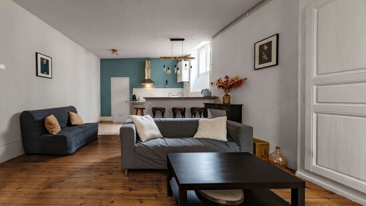 Photo of Livingroom in Clermont Ferrand City Centre