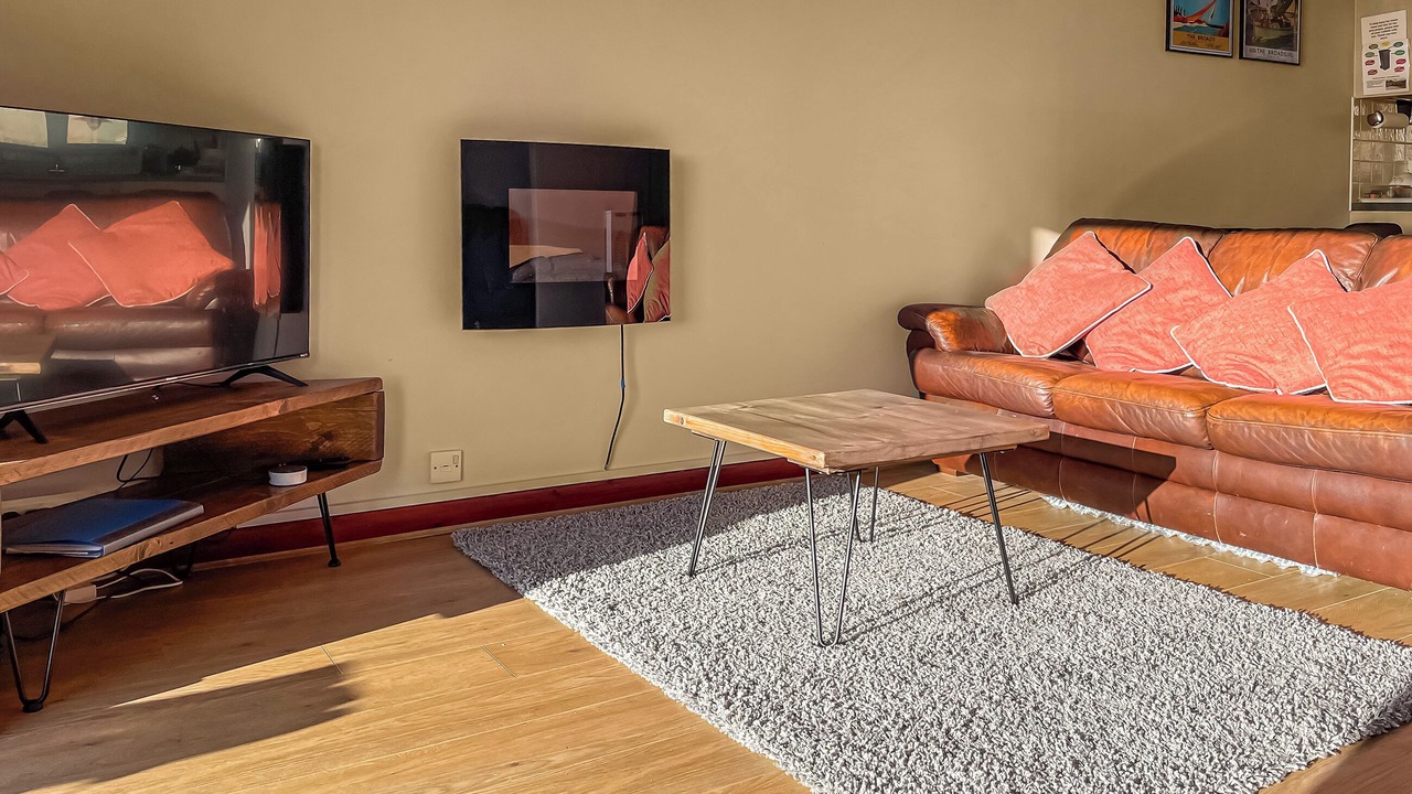 Photo of Others in Horning