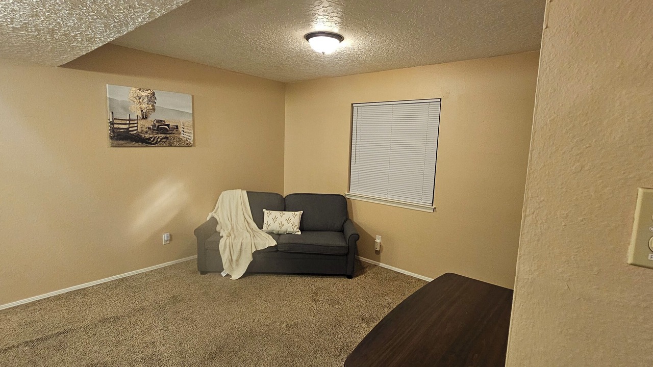 Photo of Livingroom in Taylor Ranch