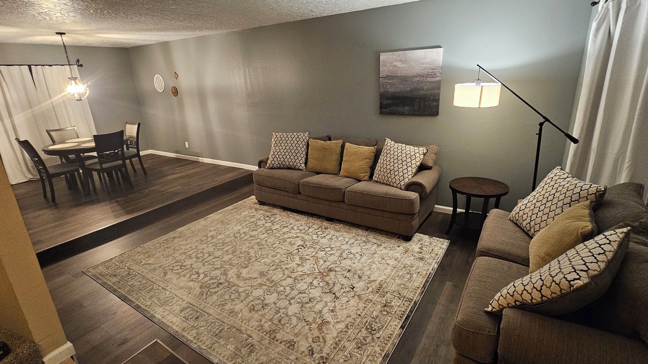 Photo of Livingroom in Taylor Ranch