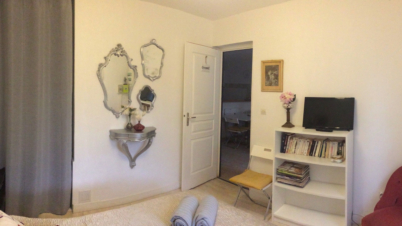 Photo of Bedroom in Blere