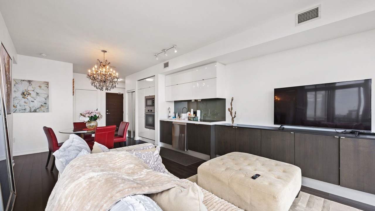 Photo of Livingroom in CityPlace