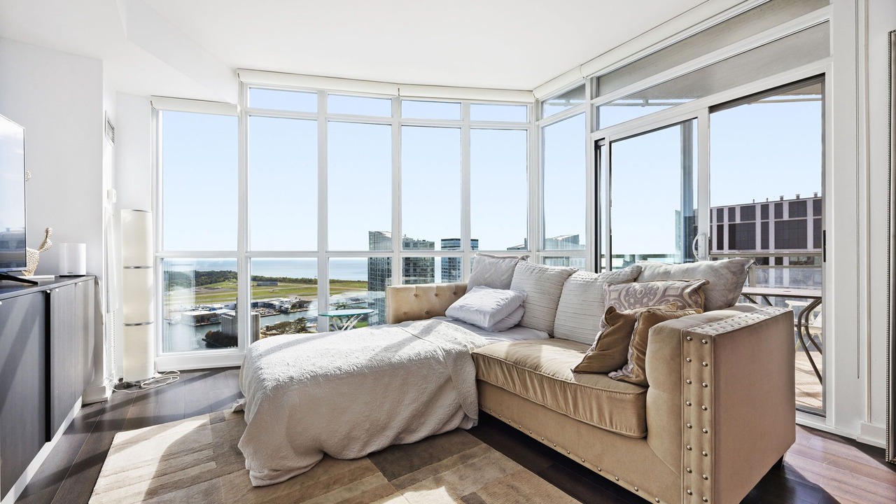 Photo of Livingroom in CityPlace