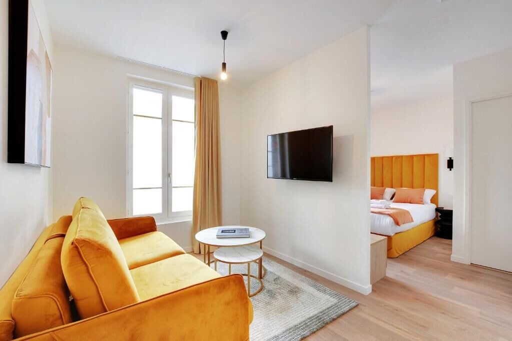Photo of Livingroom in Levallois-Perret
