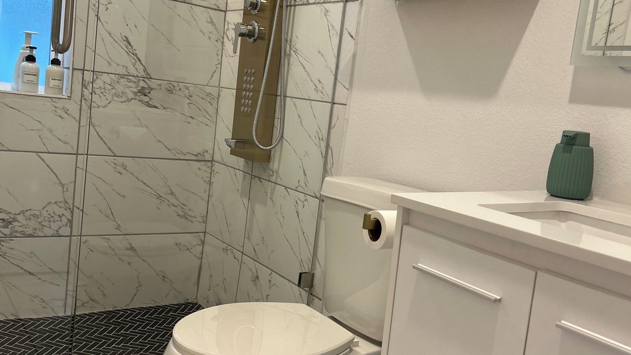 Photo of Bathroom in Old East Dallas