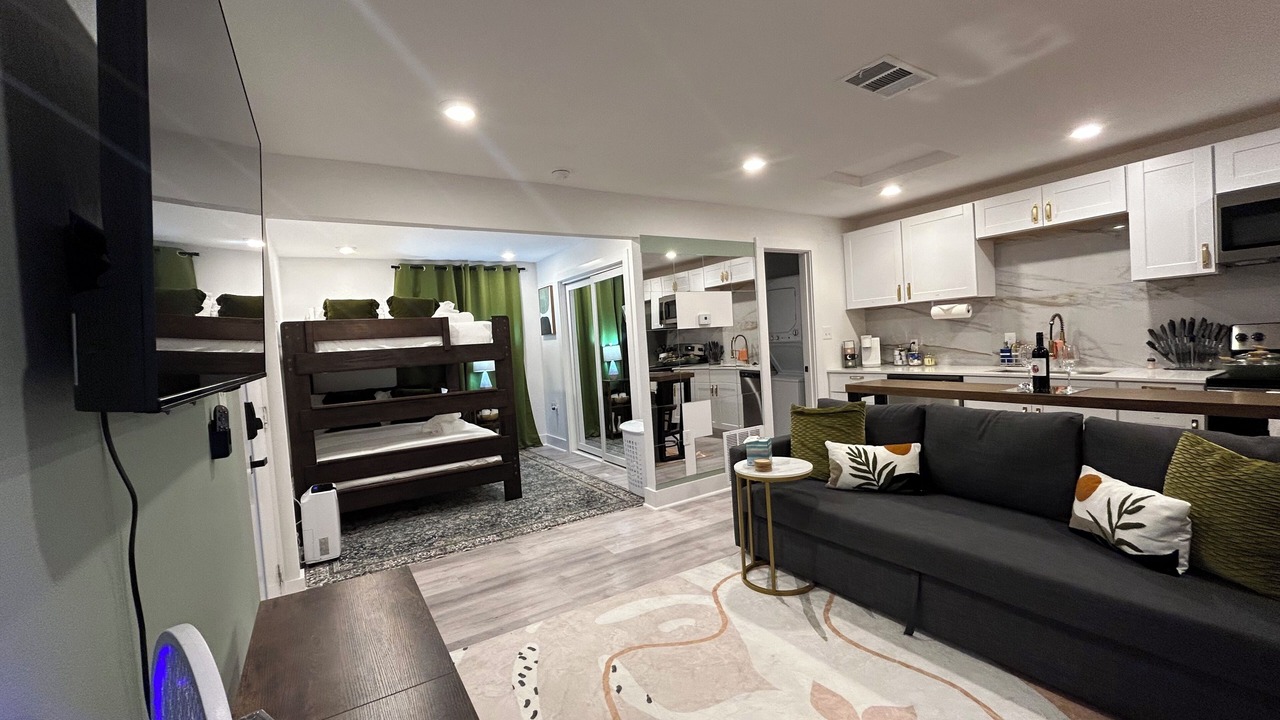 Photo of Livingroom in Old East Dallas