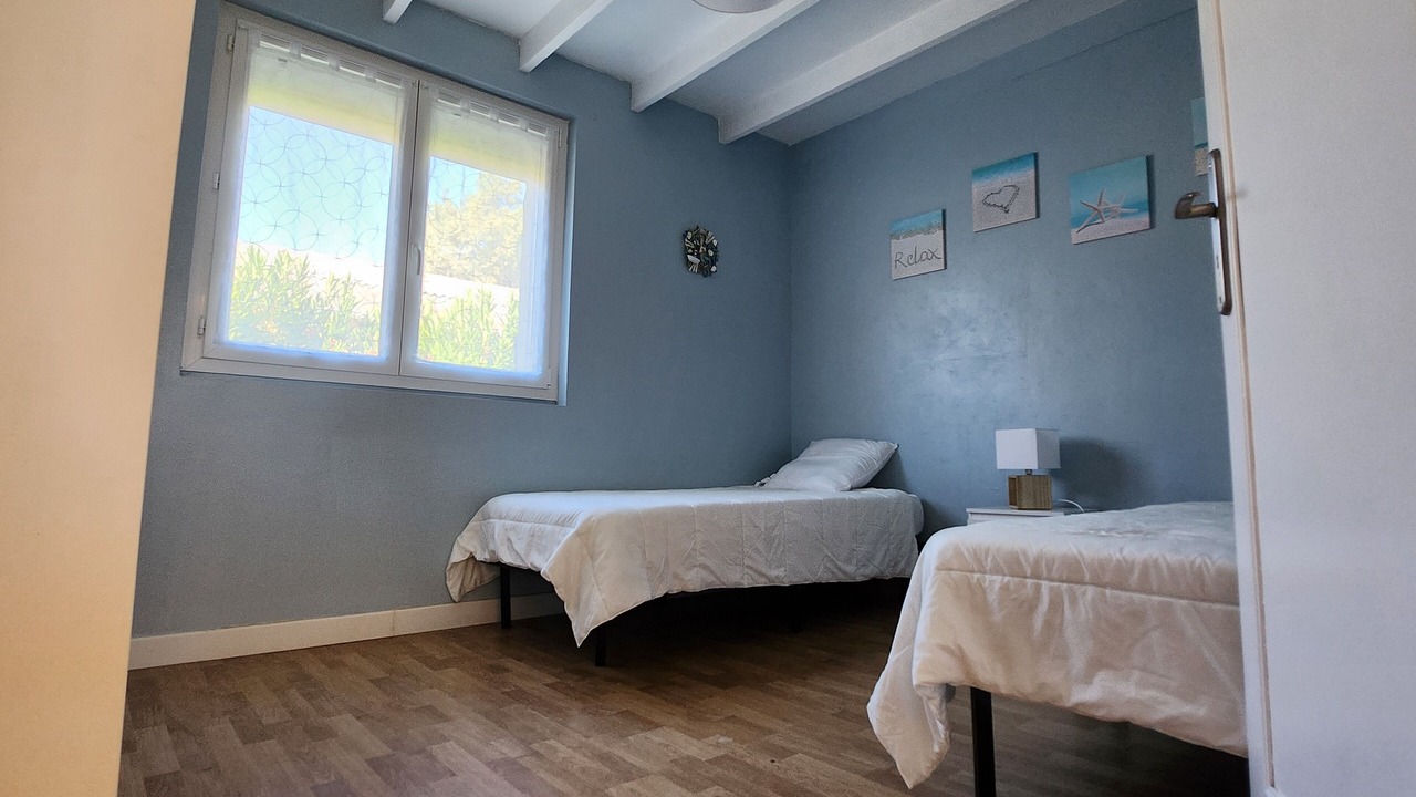 Photo of Bedroom in Saix