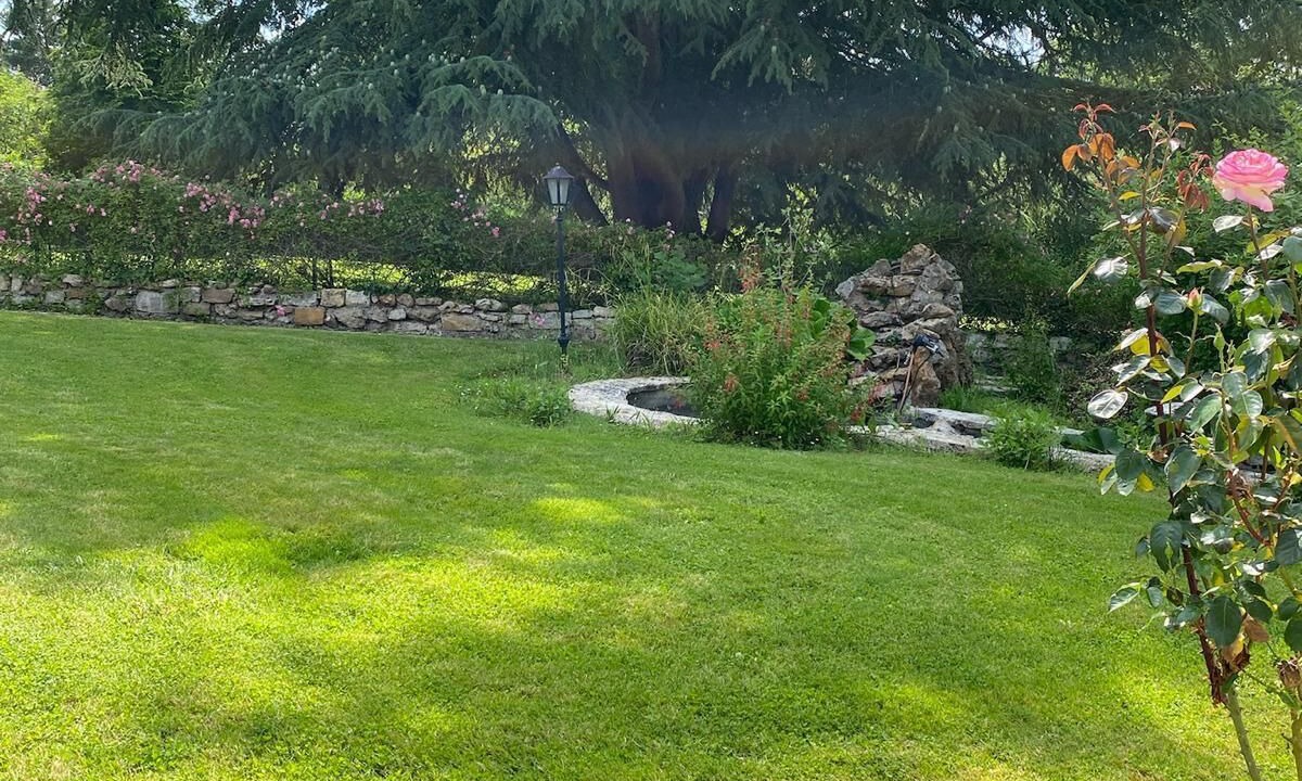 Photo of Outdoor in Blennes