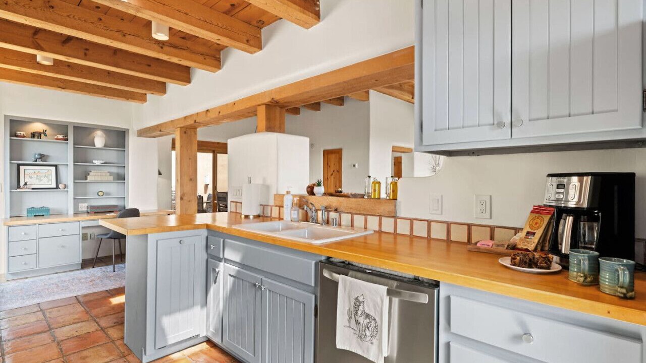 Photo of Kitchen in Northeast Santa Fe