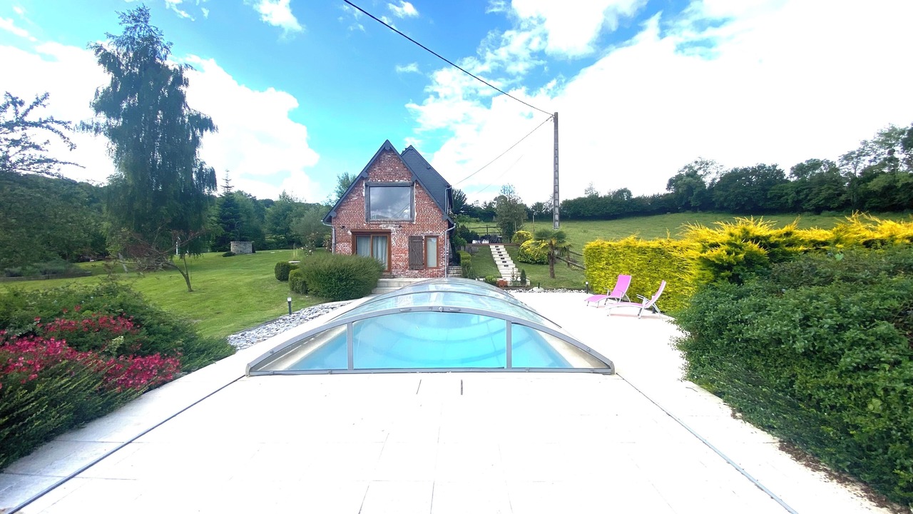Photo of Outdoor in Camembert