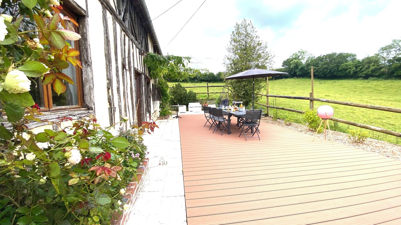 Photo of Outdoor in Camembert